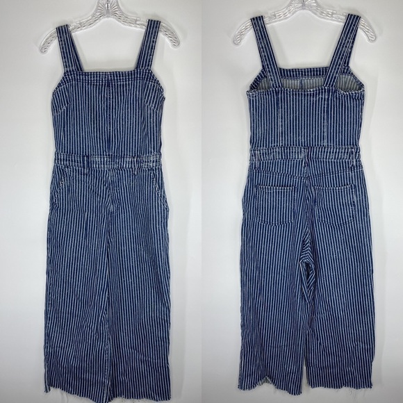 Universal Threads Blue Railroad Cropped Overalls Raw Hem Size 4/27 - Picture 1 of 10